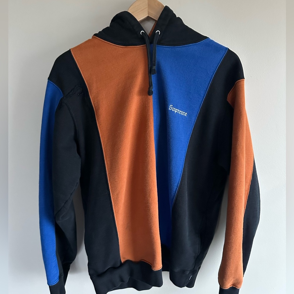 Supreme Hoodie